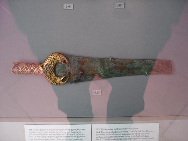 Bronze mycenaean sword